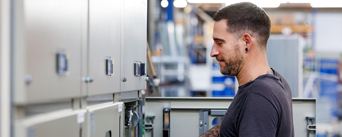 Elektrischer Prüfer für Schaltanlagen (m/w/d), 1. Bild